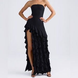 Elegant Black Strapless Ruffle Dress